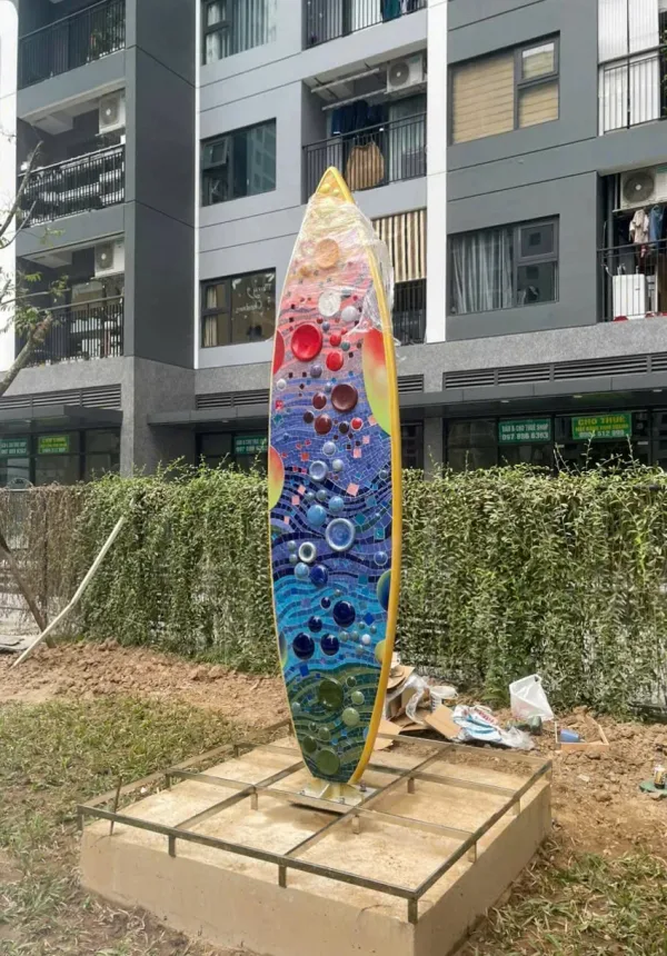 Mô hình ván lướt composite trang trí cảnh quan