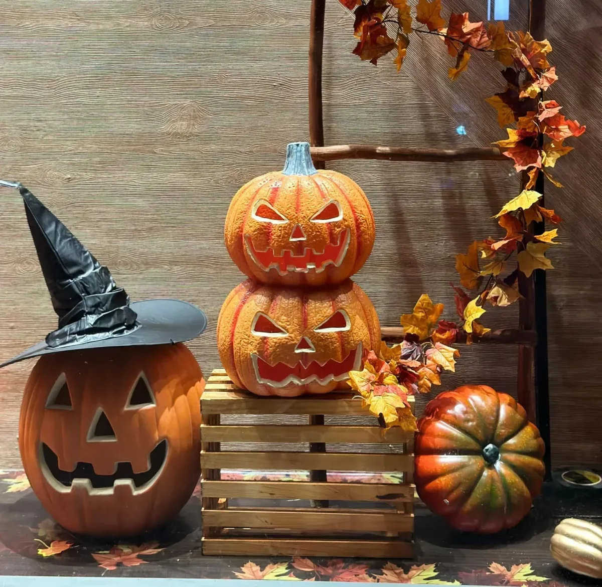 Mô hình điêu khắc Halloween AEON Tạ Quang Bửu PARC MALL (HCM)